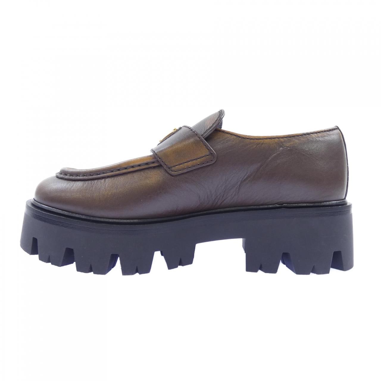 プラダ PRADA ローファー トライアングルロゴ 1D185O シューズ