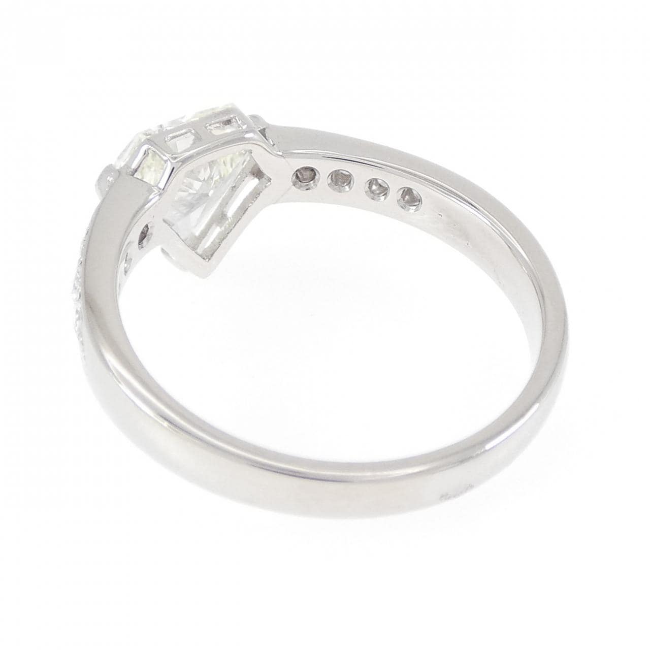 PT900 ダイヤモンド リング 1.17CT