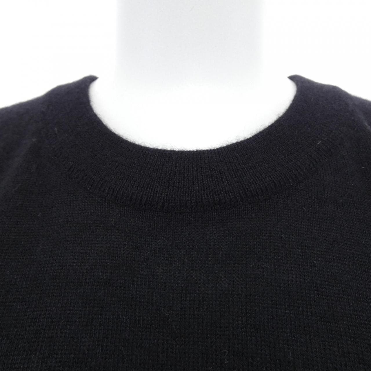 【ヴィンテージ】シャネル CHANEL P03377V00205 94A ニット