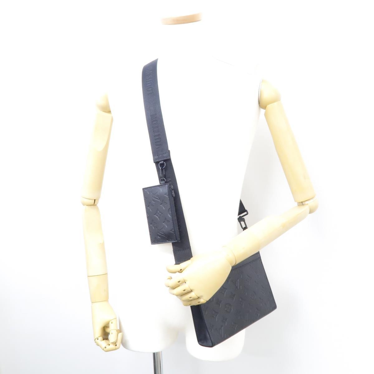 【未使用品】ルイヴィトン　モノグラムシャドウ　ガストンウエアラブウォレット　Ｍ８１１１５　バッグ