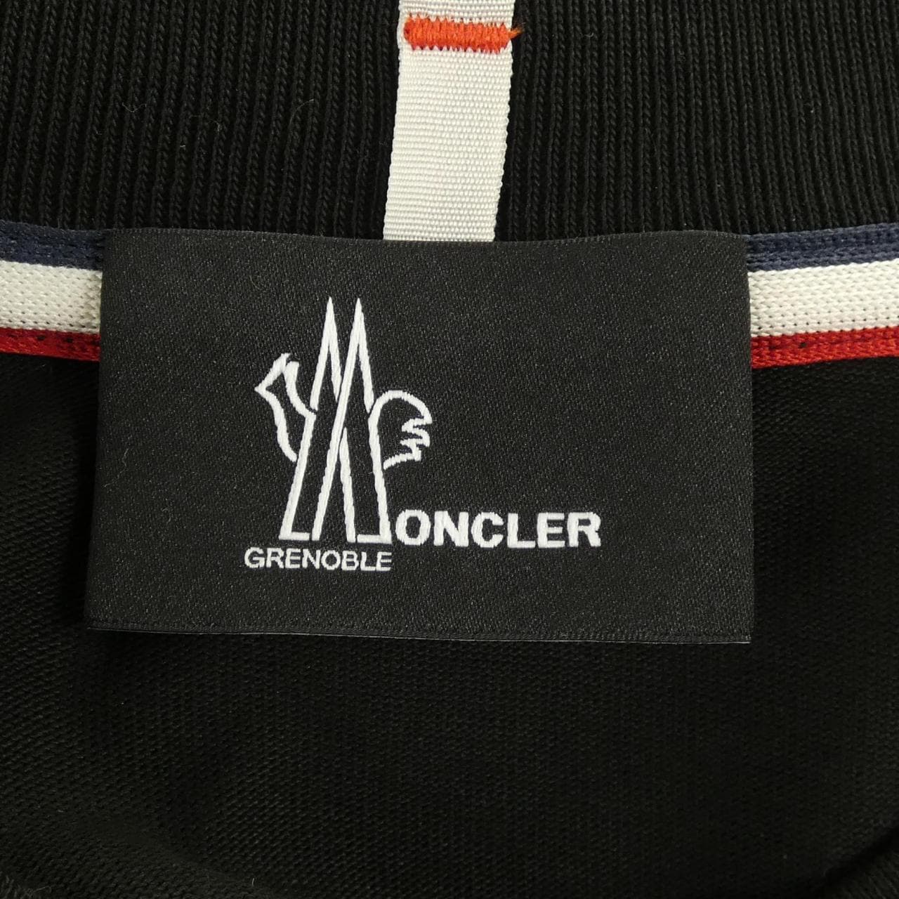 モンクレールグルノーブル MONCLER GRENOBLE J20978D00005 83927 Tシャツ