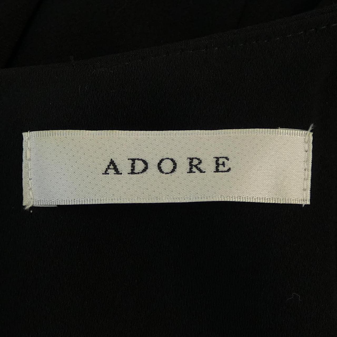 アドーア ADORE ワンピース