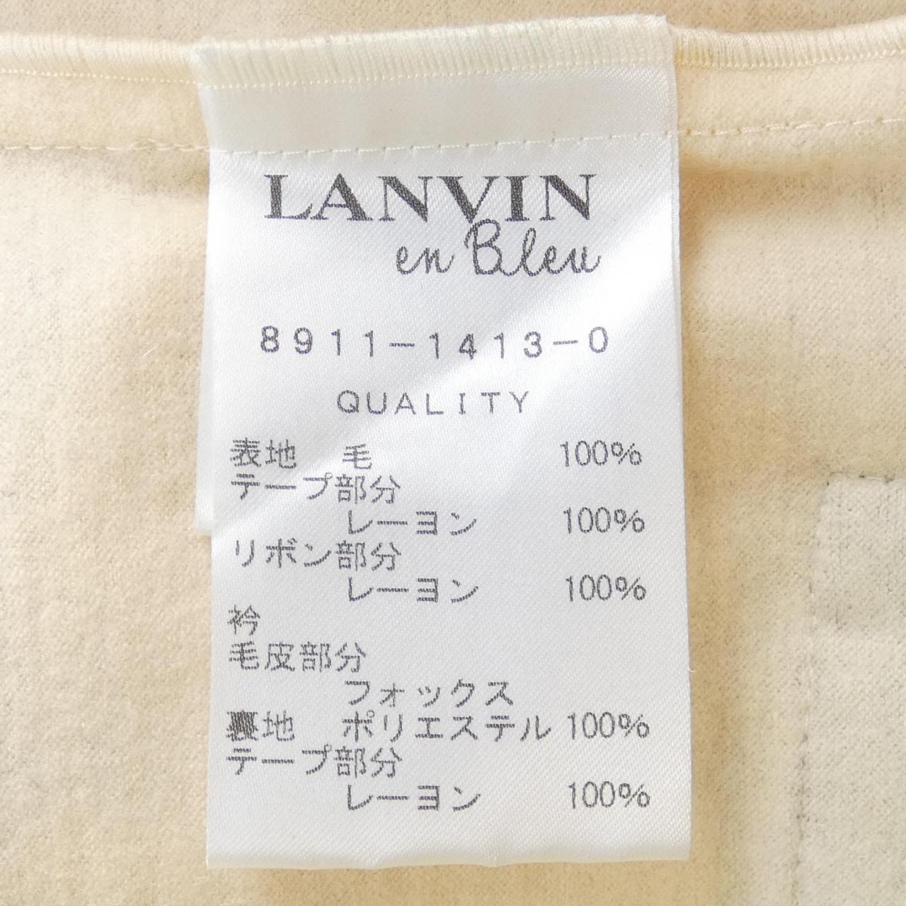 LANVIN on blue LANVIN en Bleu suit