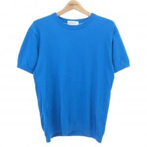 MOONCASTLE MC18 トップス