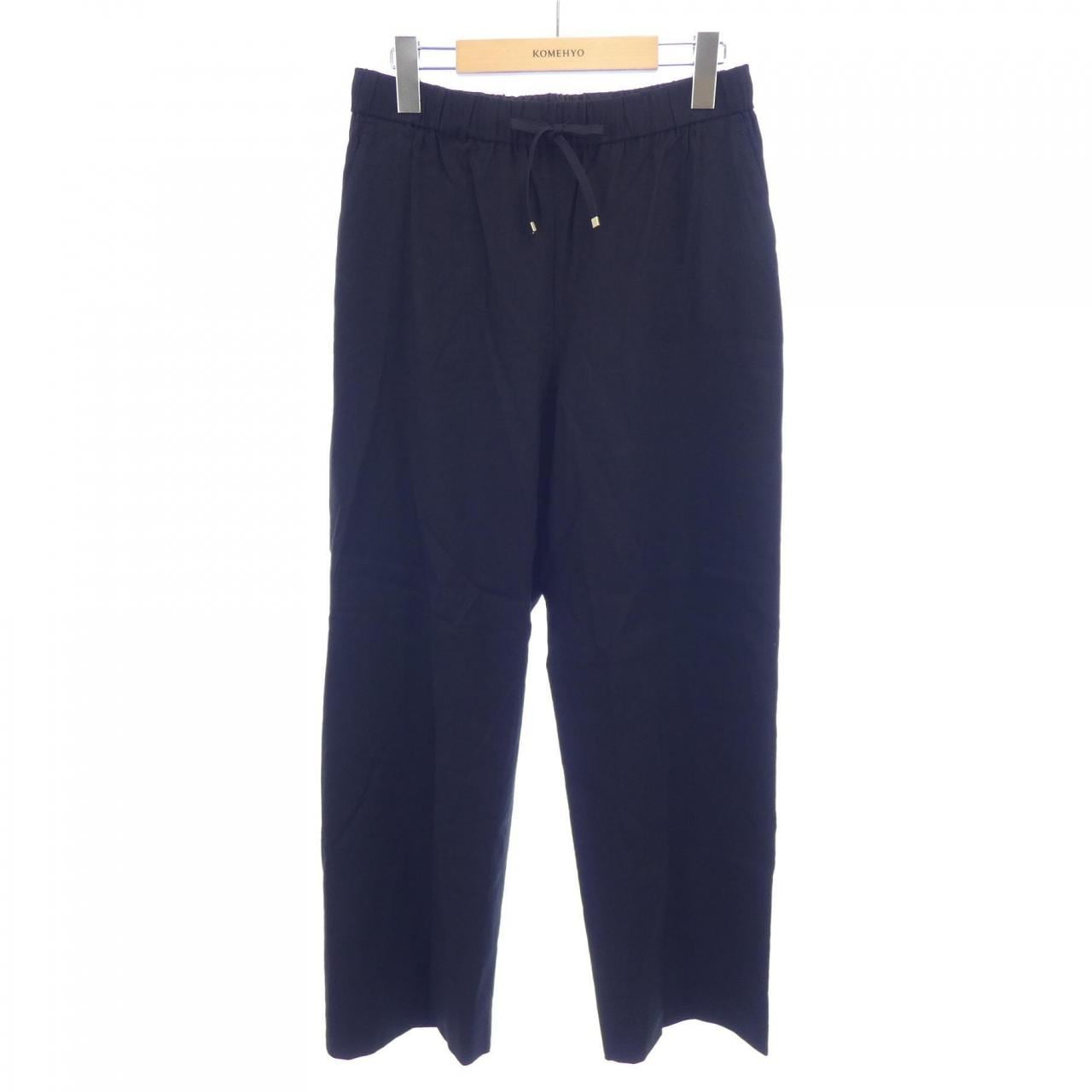 ニジュウサンク 23区 パンツ