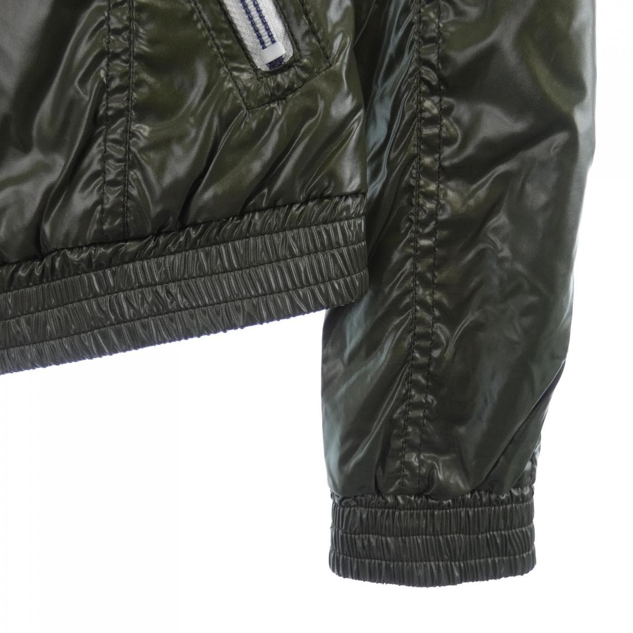 デュベティカ DUVETICA ブルゾン