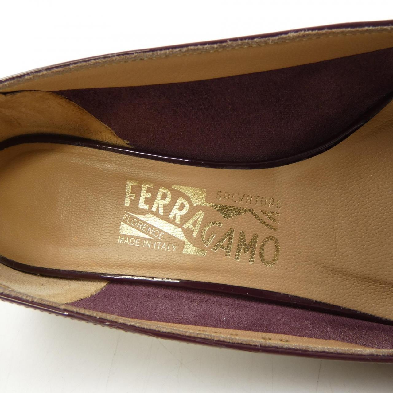 サルヴァトーレフェラガモ SALVATORE FERRAGAMO パンプス