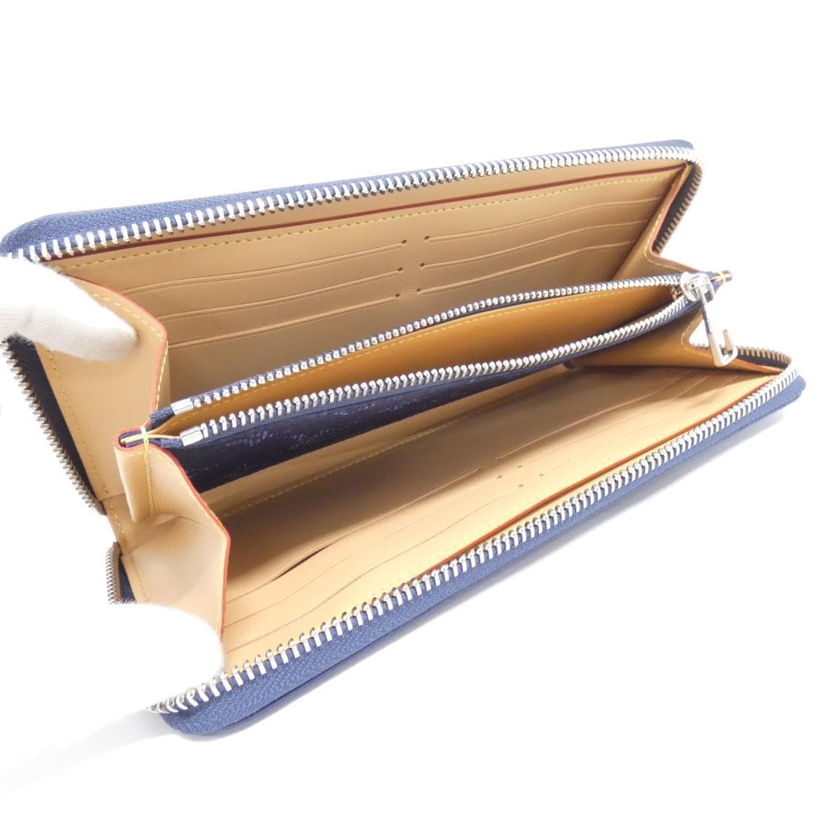 【未使用品】ルイヴィトン　モノグラム　ヘリテージ　ジッピー　ウォレット　ホリゾンタル　Ｍ２６８５６　財布