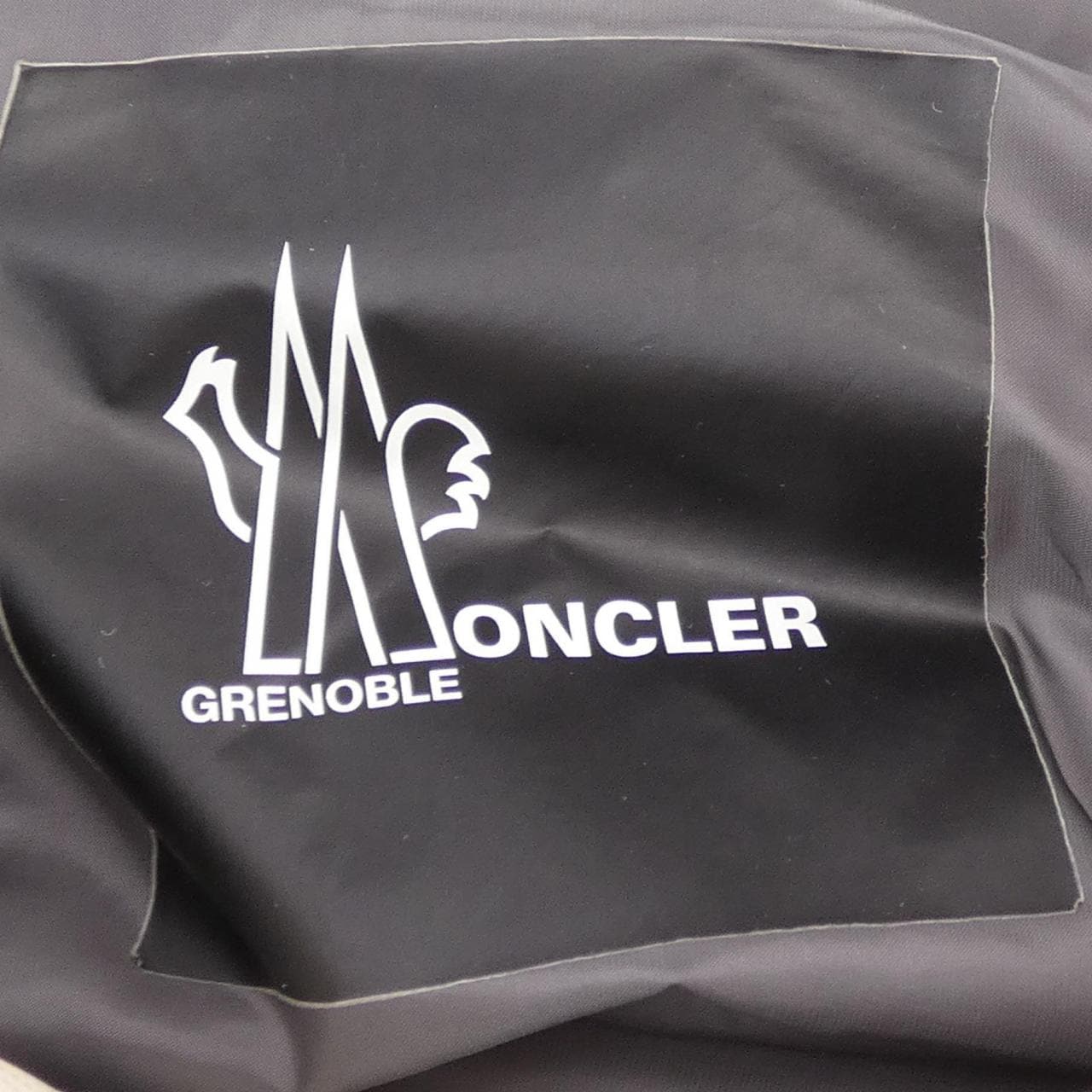モンクレールグルノーブル MONCLER GRENOBLE MAZOD ダウンジャケット