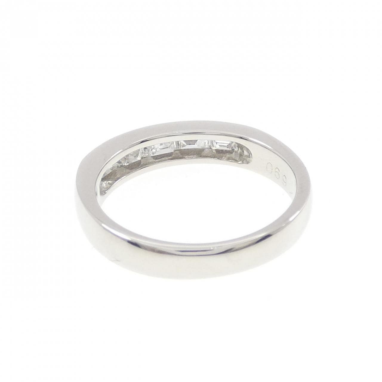 PT900 ダイヤモンド リング 0.69CT