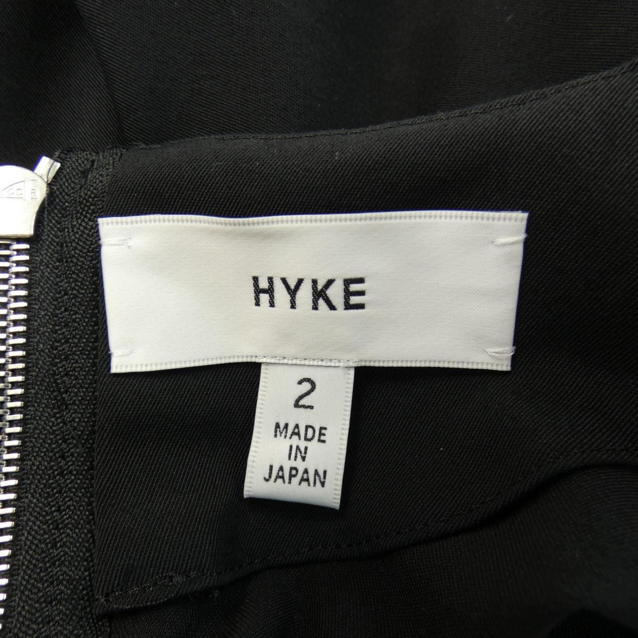 ハイク HYKE トップス