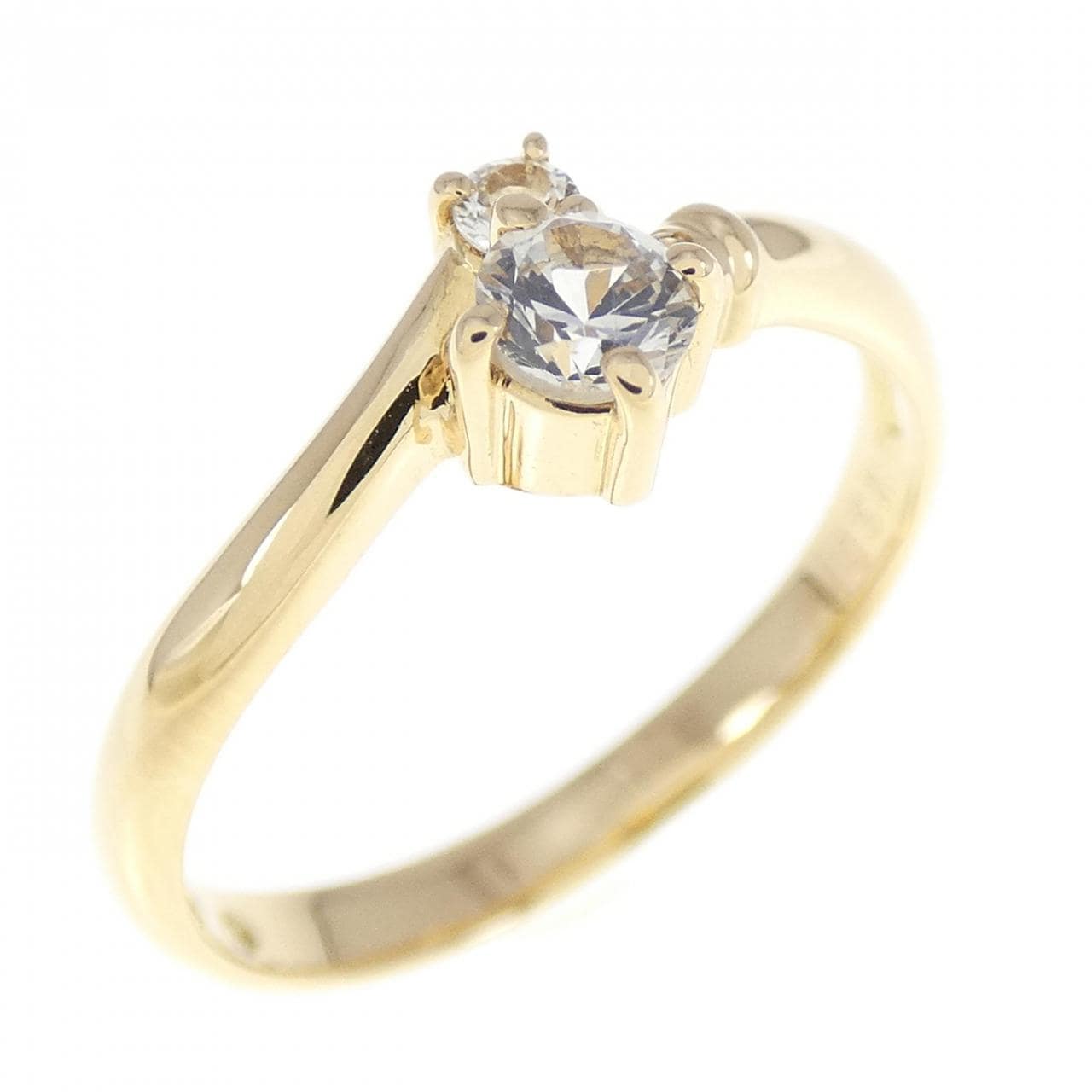 K18YG white sapphire ring