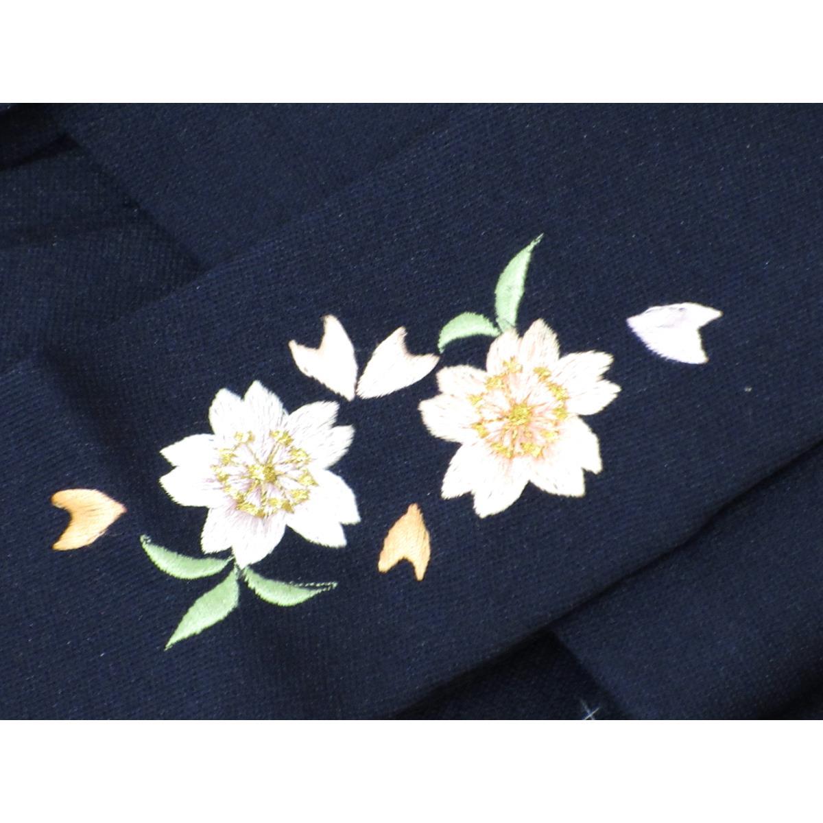 Women&#39;s Hakama with embroidery, 102cm below the string, size 3L