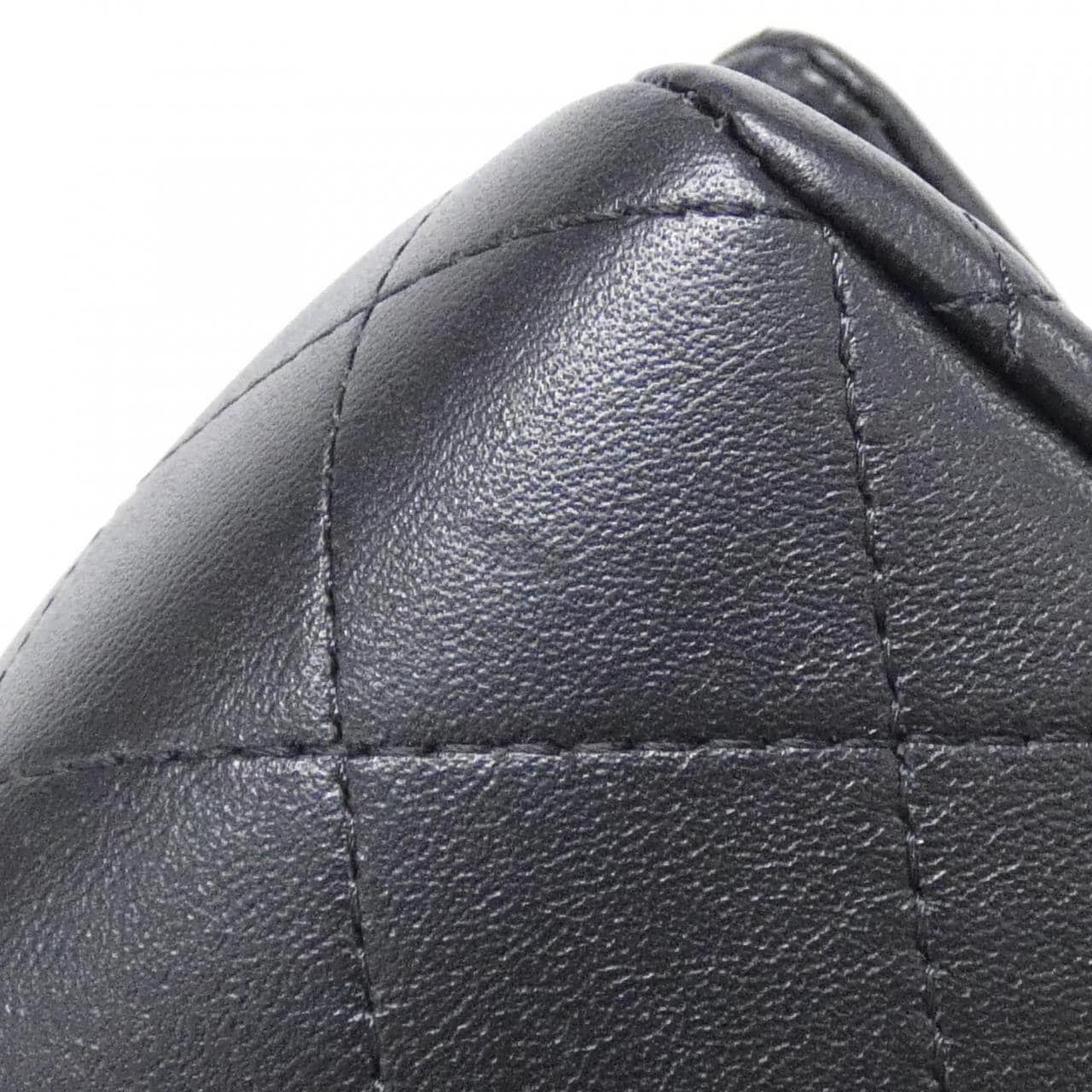 CHANEL AS2431 bag