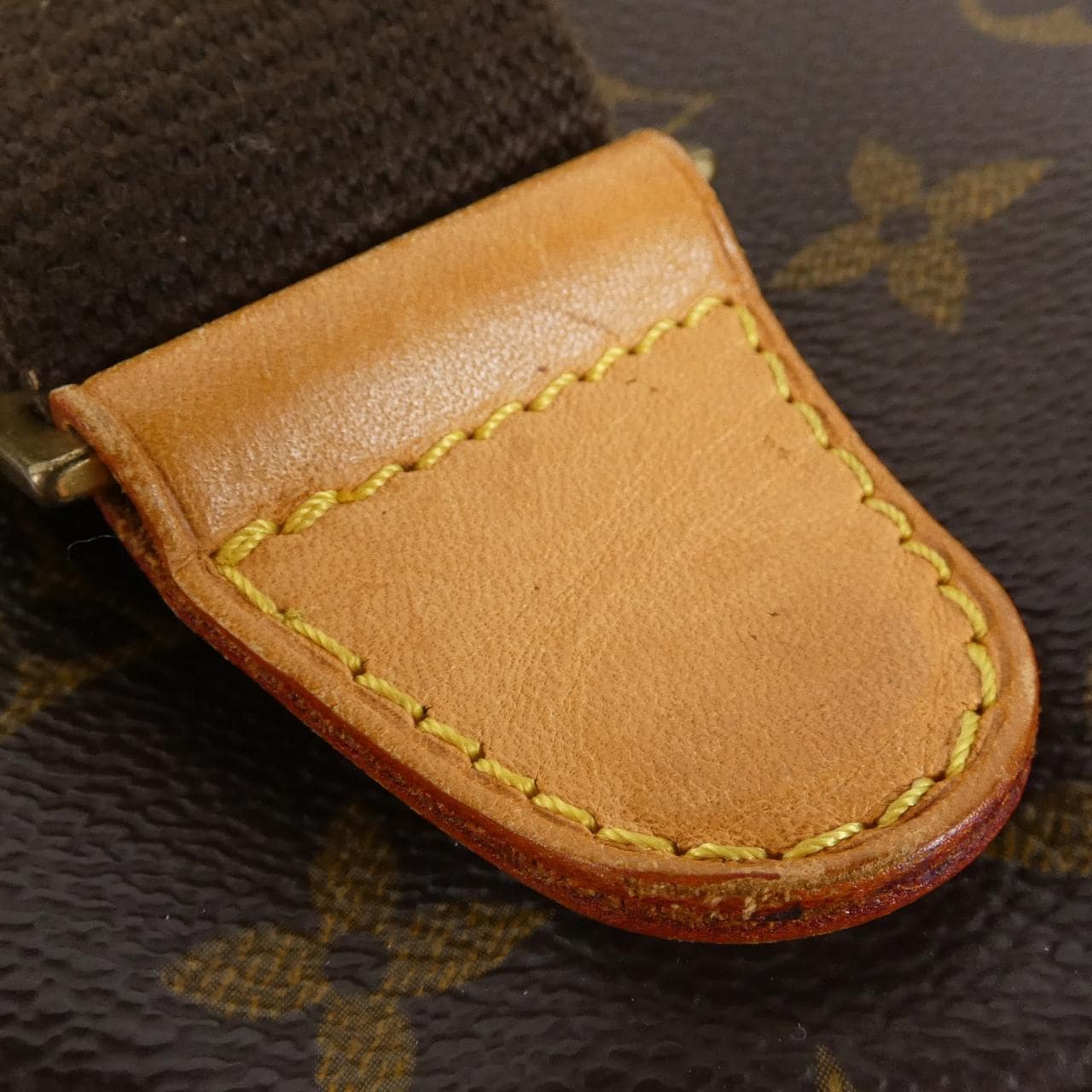 ルイヴィトン モノグラム ポシェット ガンジュ M51870 ショルダーバッグ