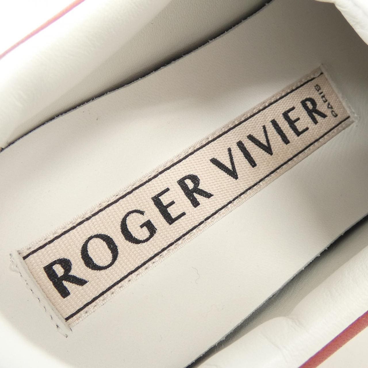ロジェヴィヴィエ ROGER VIVIER スニーカー