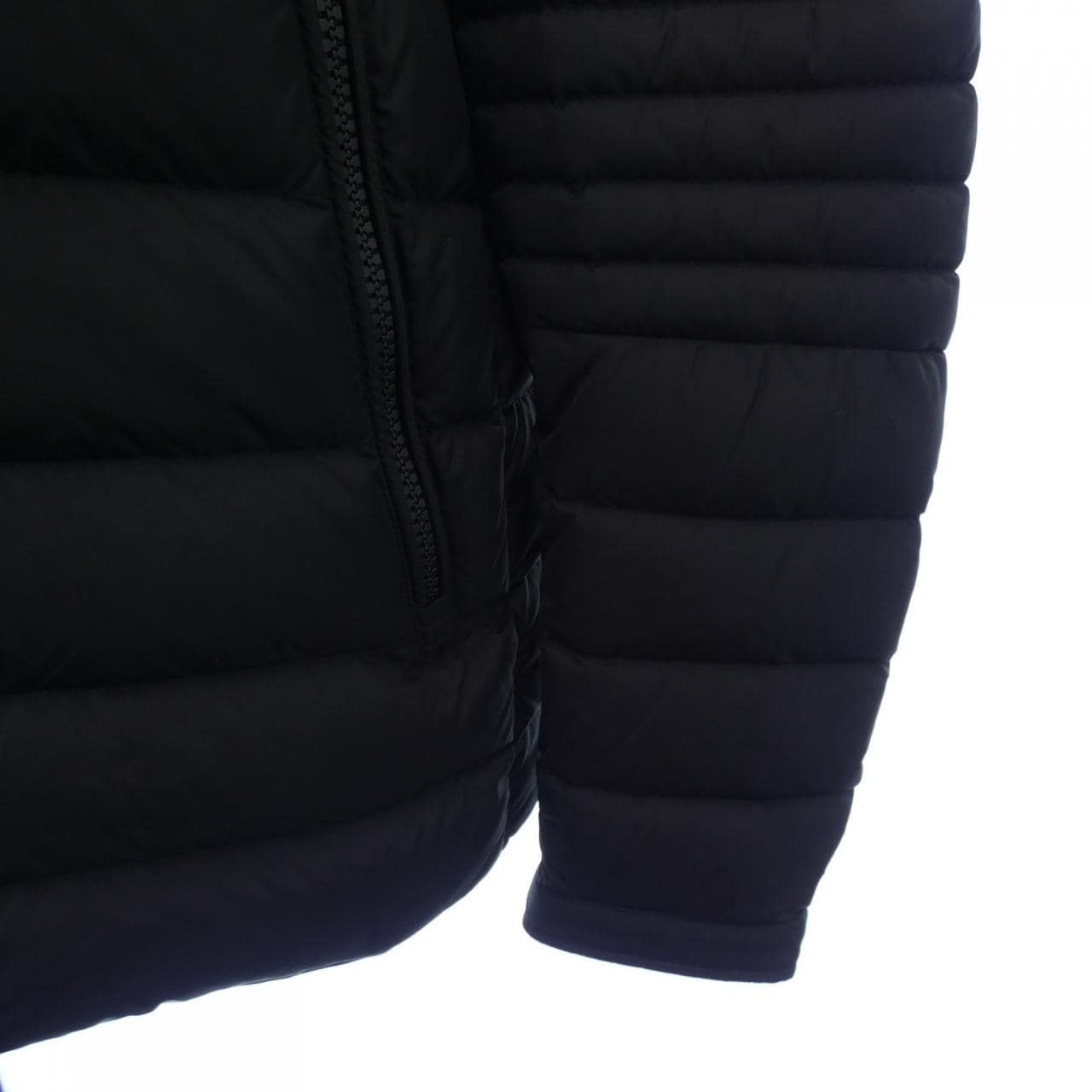 モンクレール MONCLER AMIOT ダウンジャケット