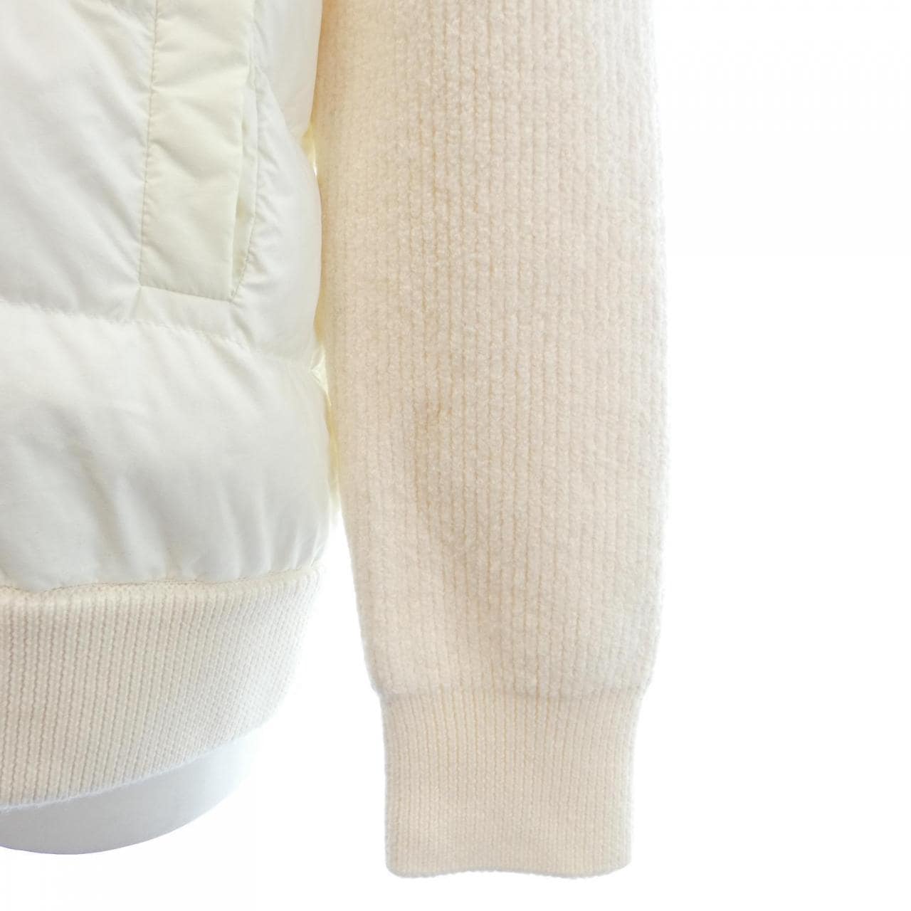 モンクレール MONCLER 20919B00005 ダウンジャケット