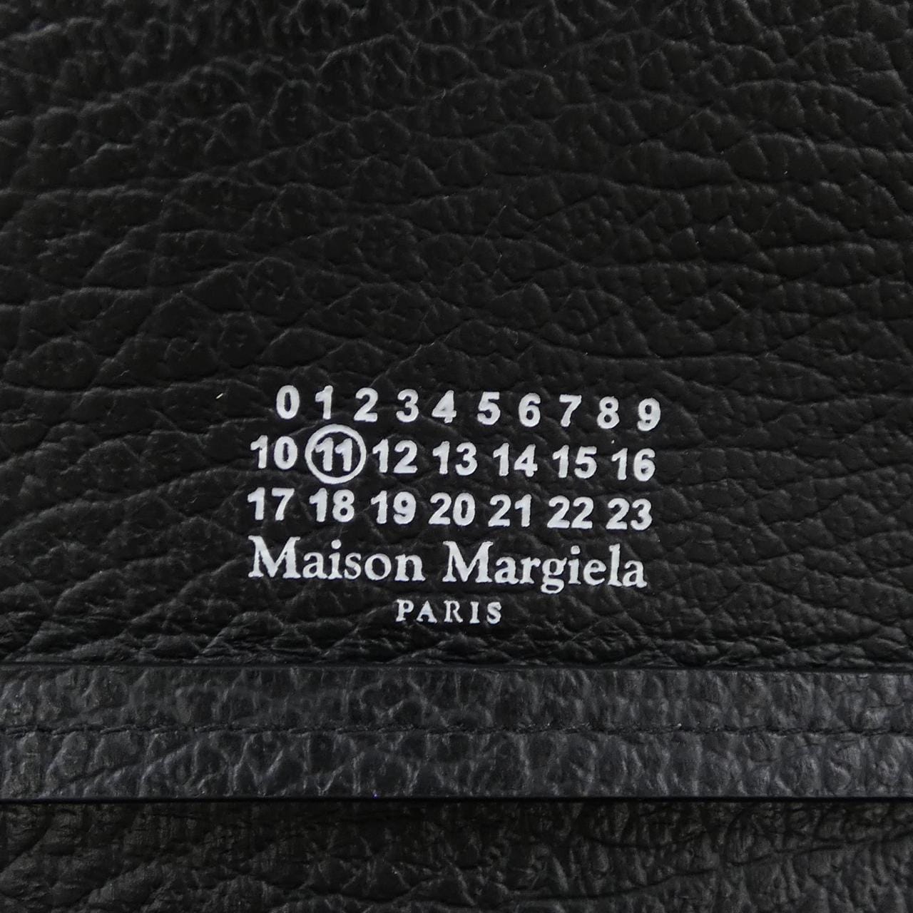 メゾンマルジェラ Maison Margiela 4ステッチ チェーン ウォレット SA3UI0008 BAG