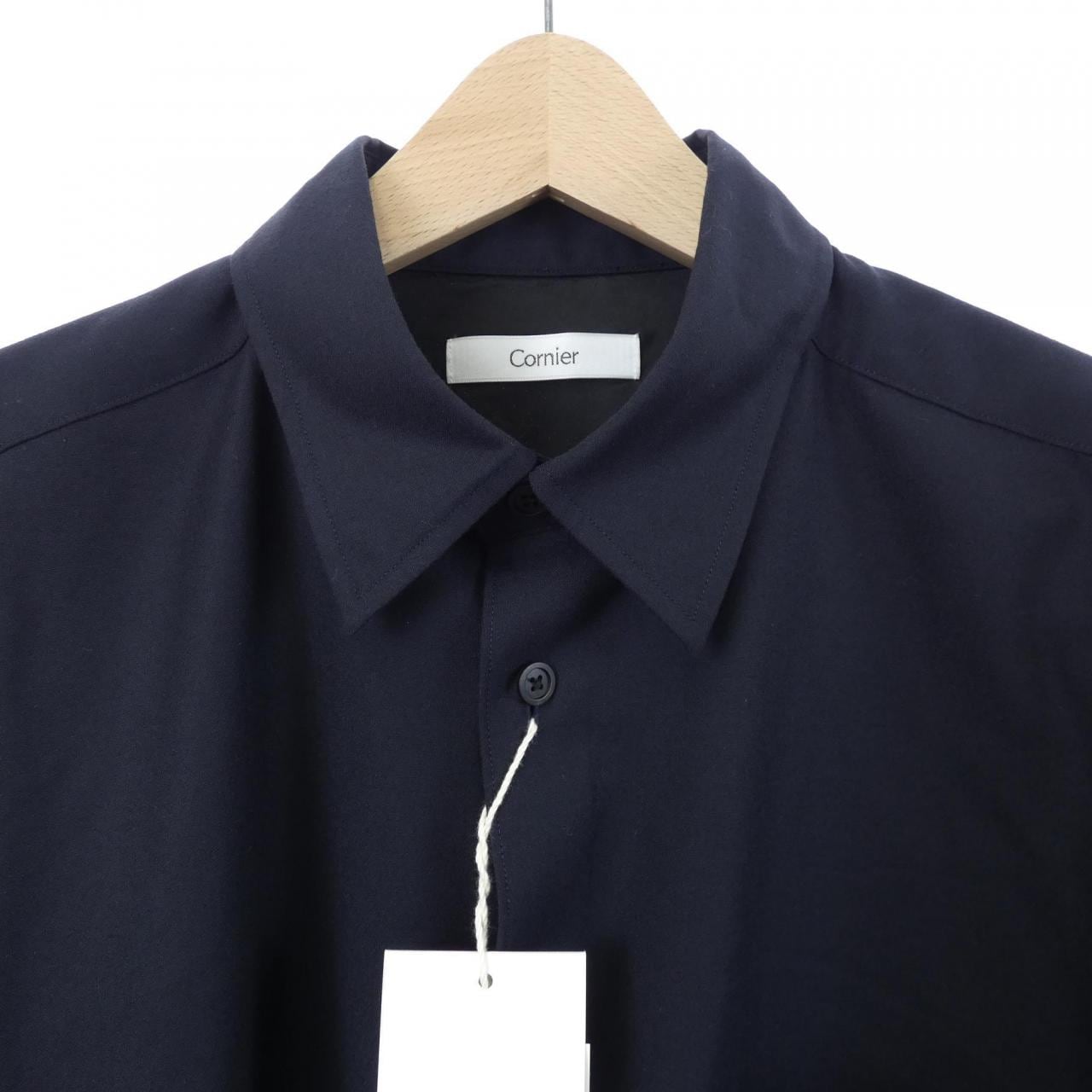 Cornier シャツ