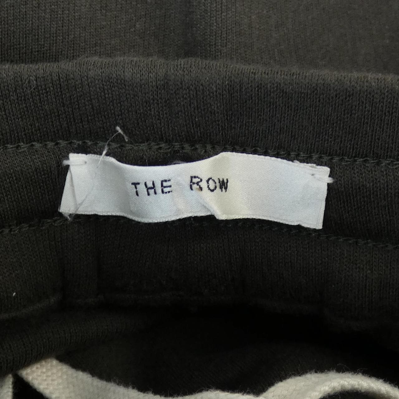 ザロウ THE ROW パンツ