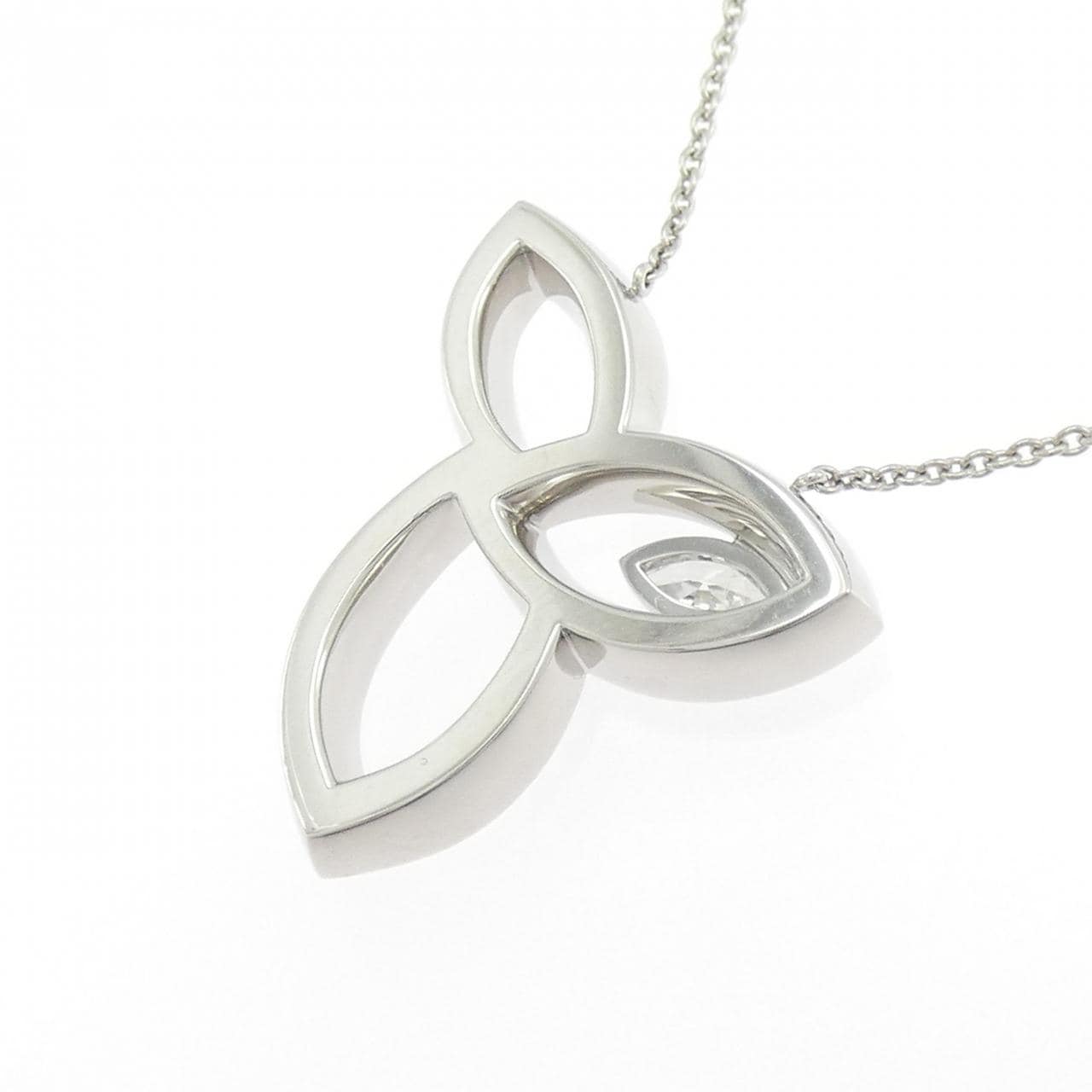 ハリーウィンストン リリークラスター ネックレス 0.15CT