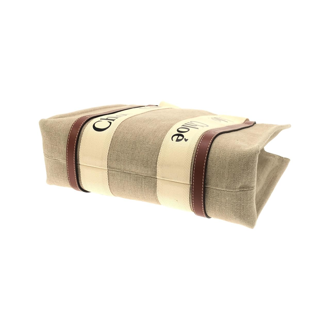 クロエ ウッディー ミディアム トート CHC22AS383 I26 バッグ