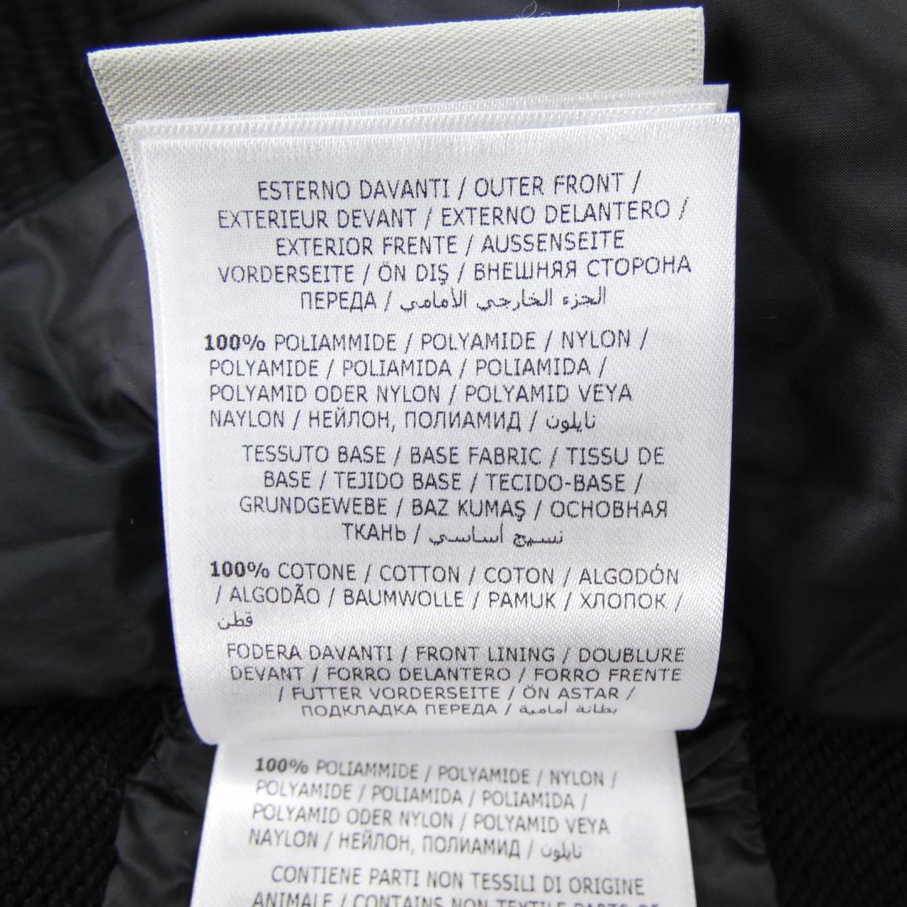 モンクレール MONCLER 10918G50000 ダウンジャケット