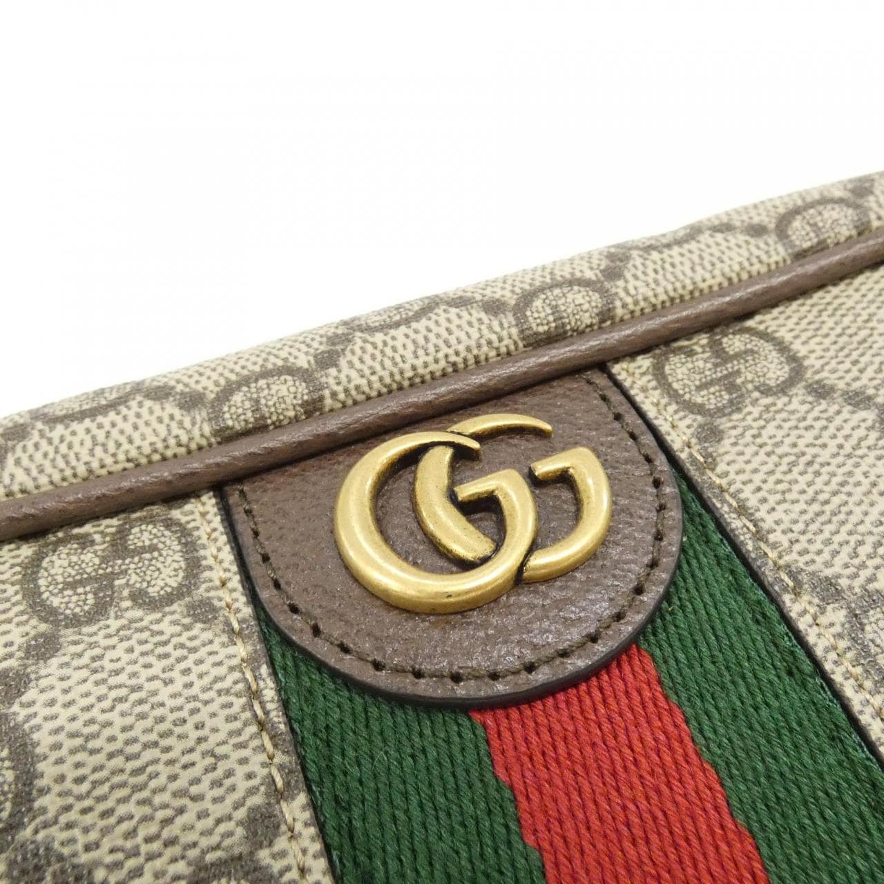 グッチ GUCCI SAVOY 760019 96IWT ポーチ