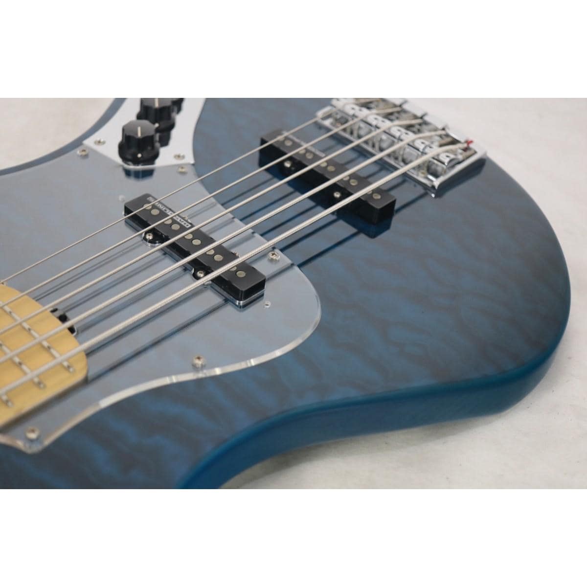 ＥＤＷＡＲＤＳ　　Ｅ－ＡＭ－１３８ＱＭ