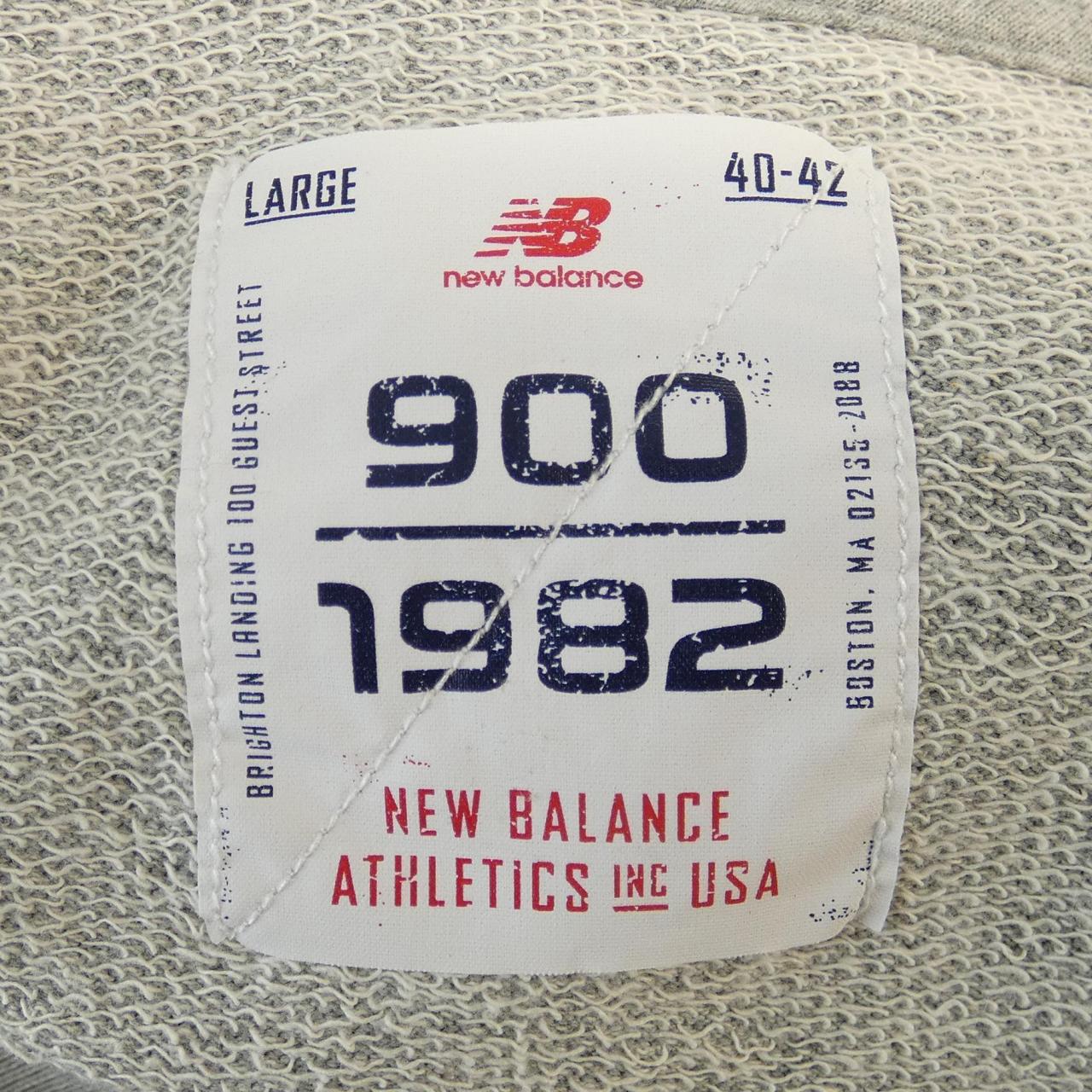 ニューバランス NEW BALANCE パーカー