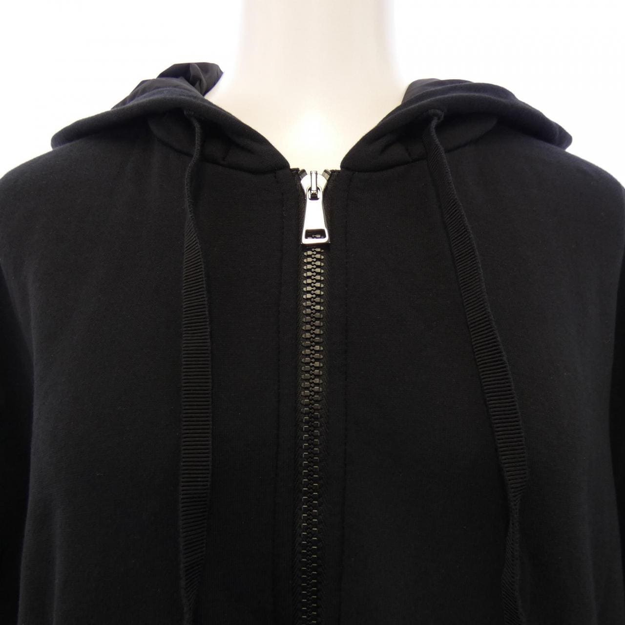 モンクレール MONCLER 20938462450 パーカー