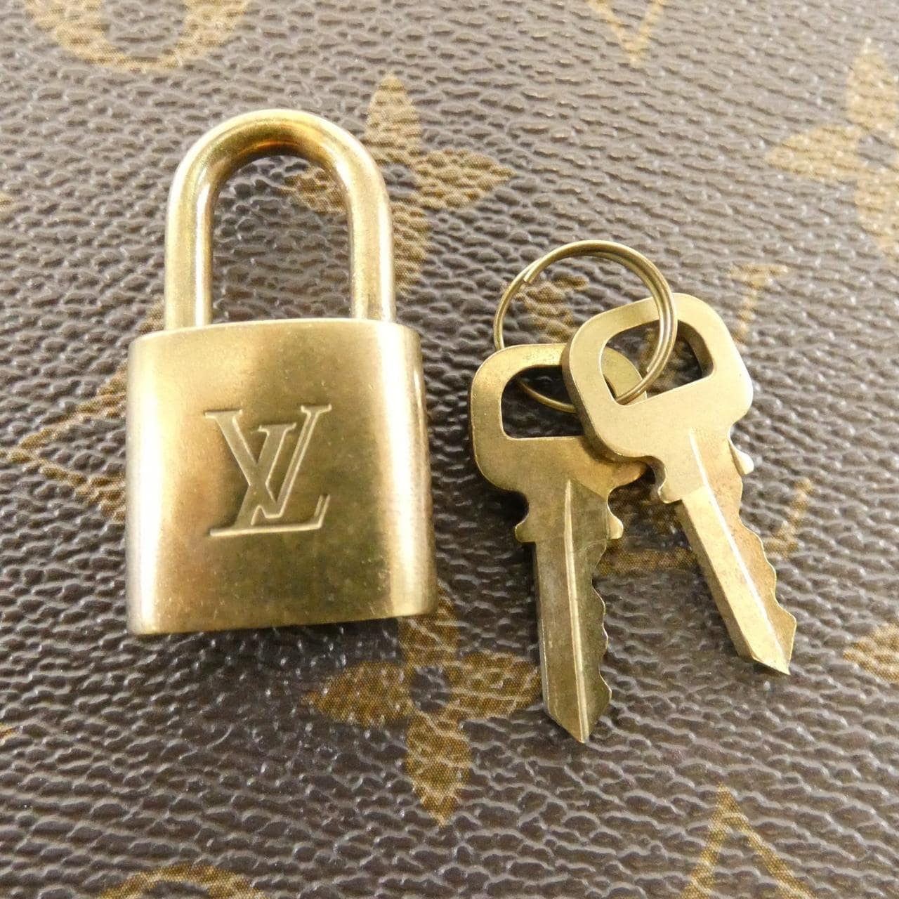 ルイヴィトン モノグラム モントルグイユ PM M95565 ショルダーバッグ