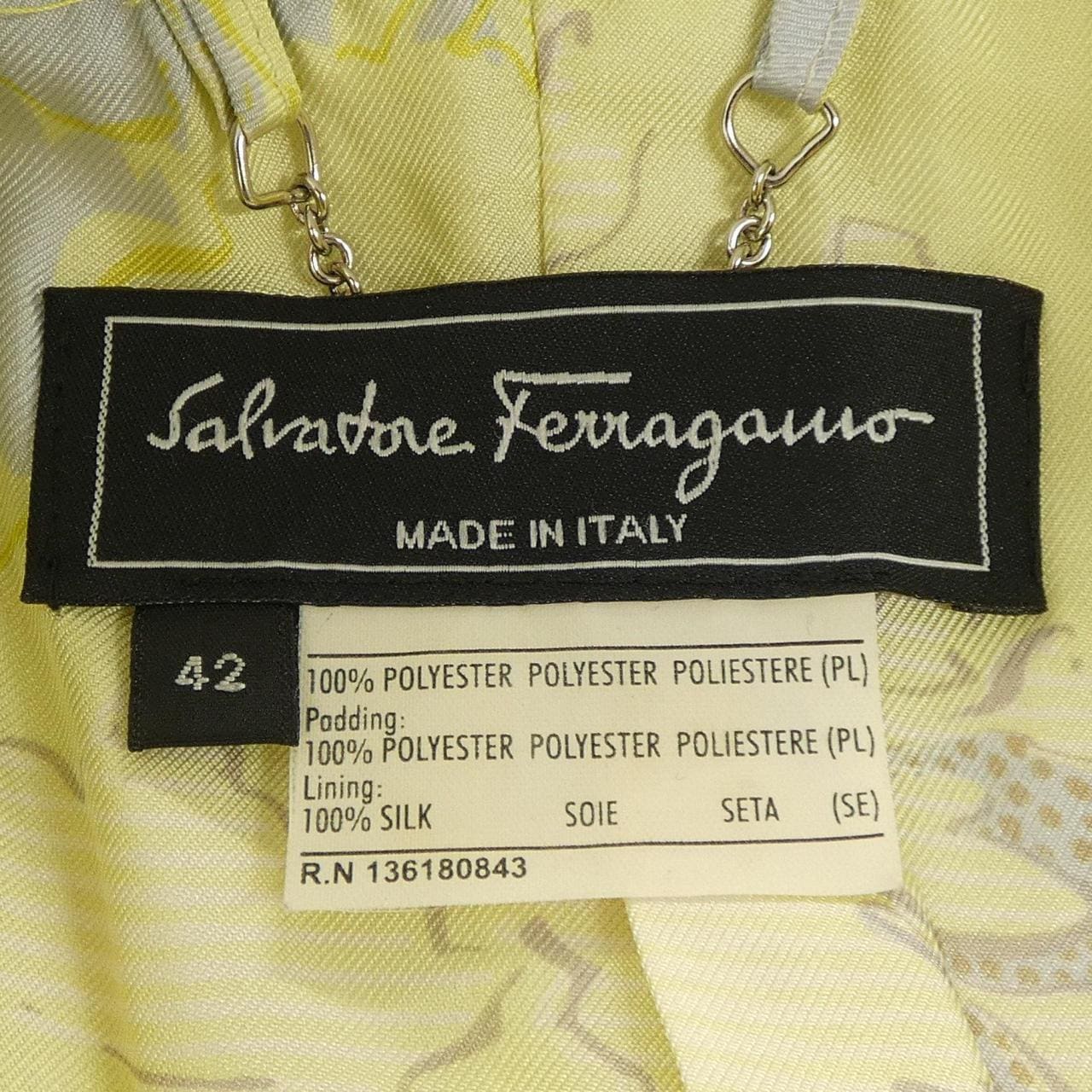 サルヴァトーレフェラガモ SALVATORE FERRAGAMO ジャケット