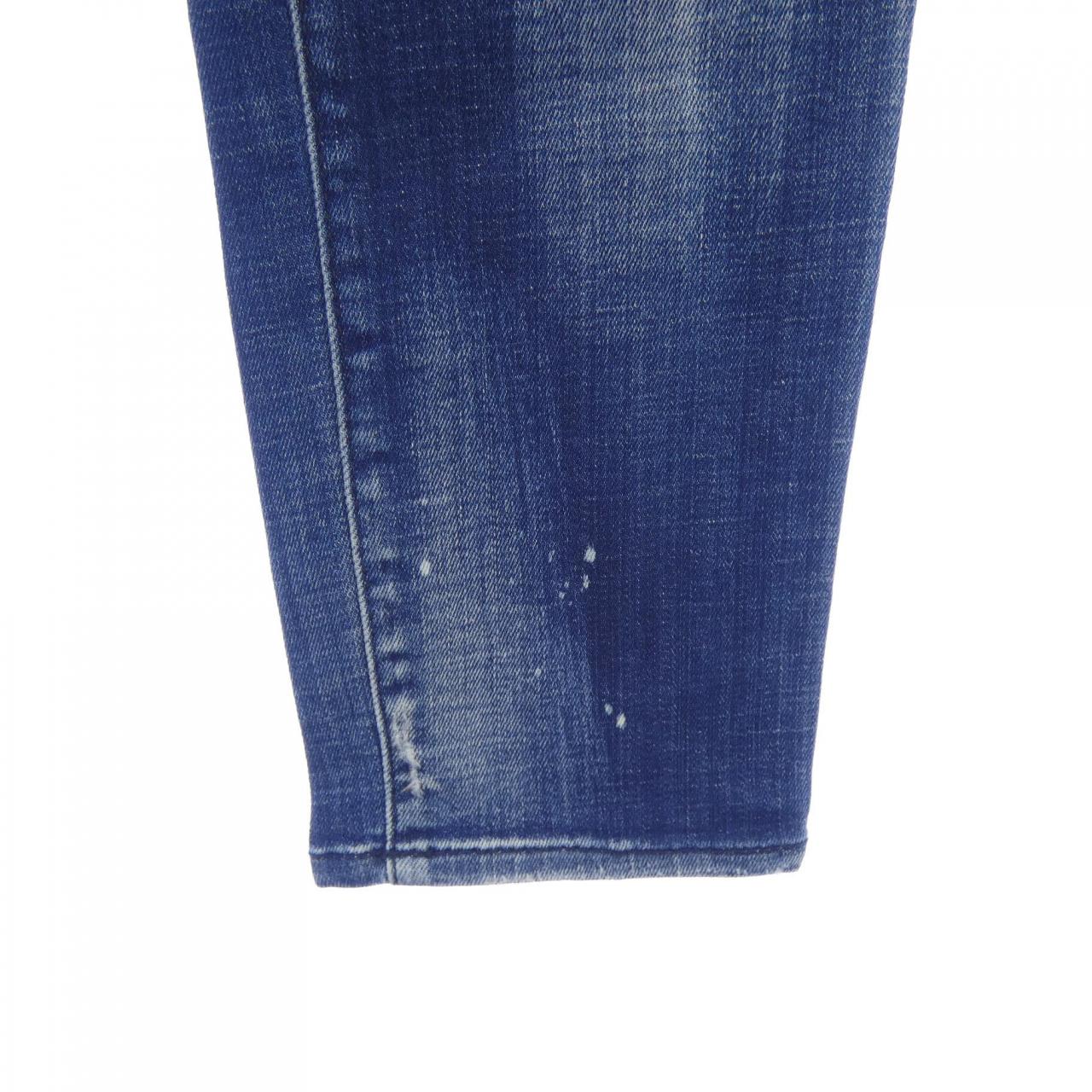 ディースクエアード DSQUARED2 S74LB0837 ジーンズ