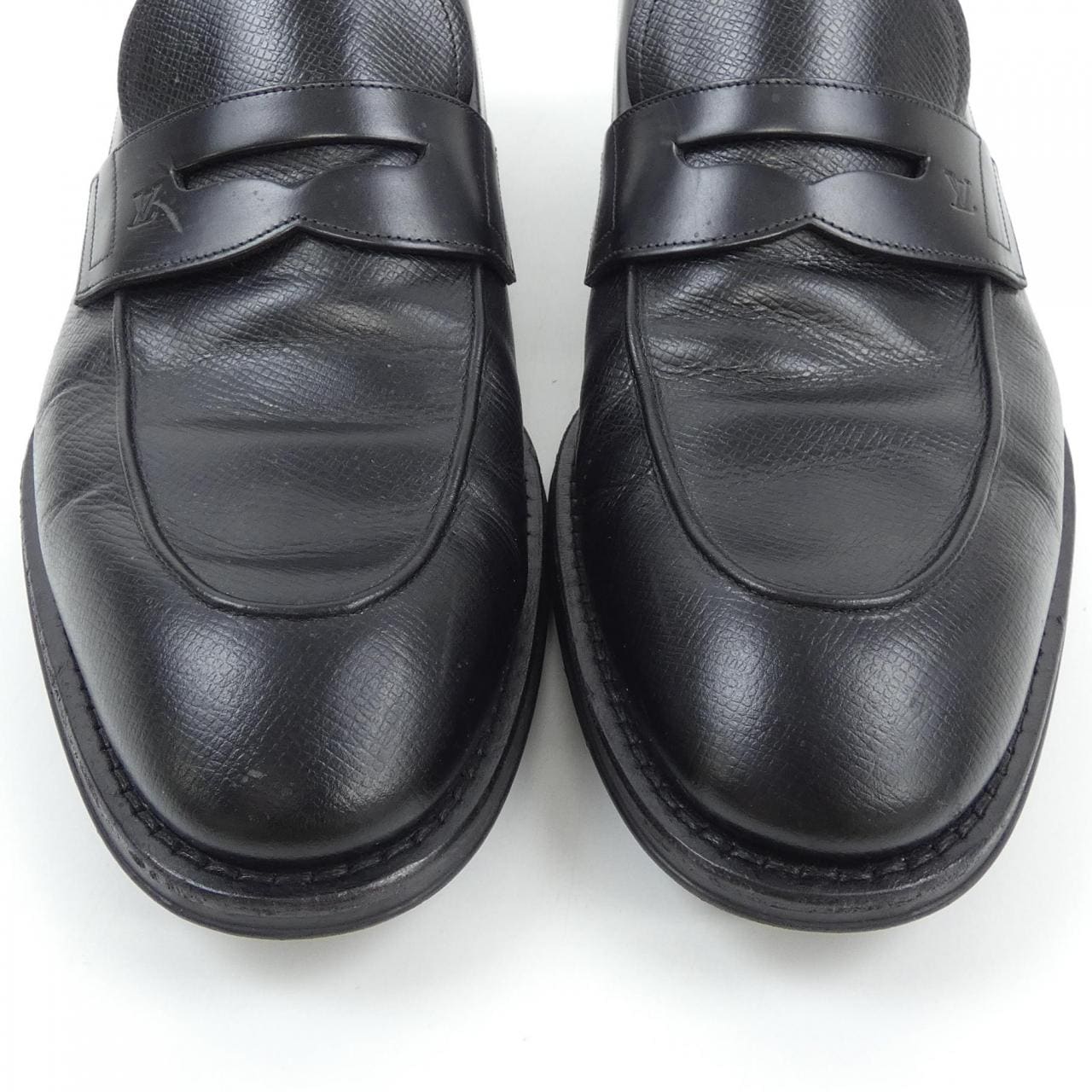 LOUIS VUITTON VUITTON Loafers