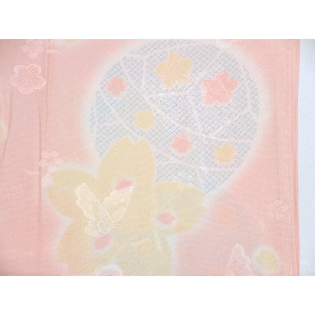 Furisode Kimono by Yamaoka Koto, 2-piece set of kimono and nagajuban