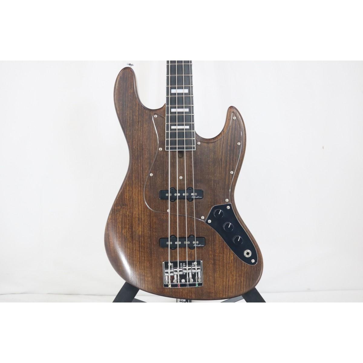 ＢＡＣＣＨＵＳ　　ＷＯＯＤＬＩＮＥ　４１７　ＢＲ／ＯＩＬ