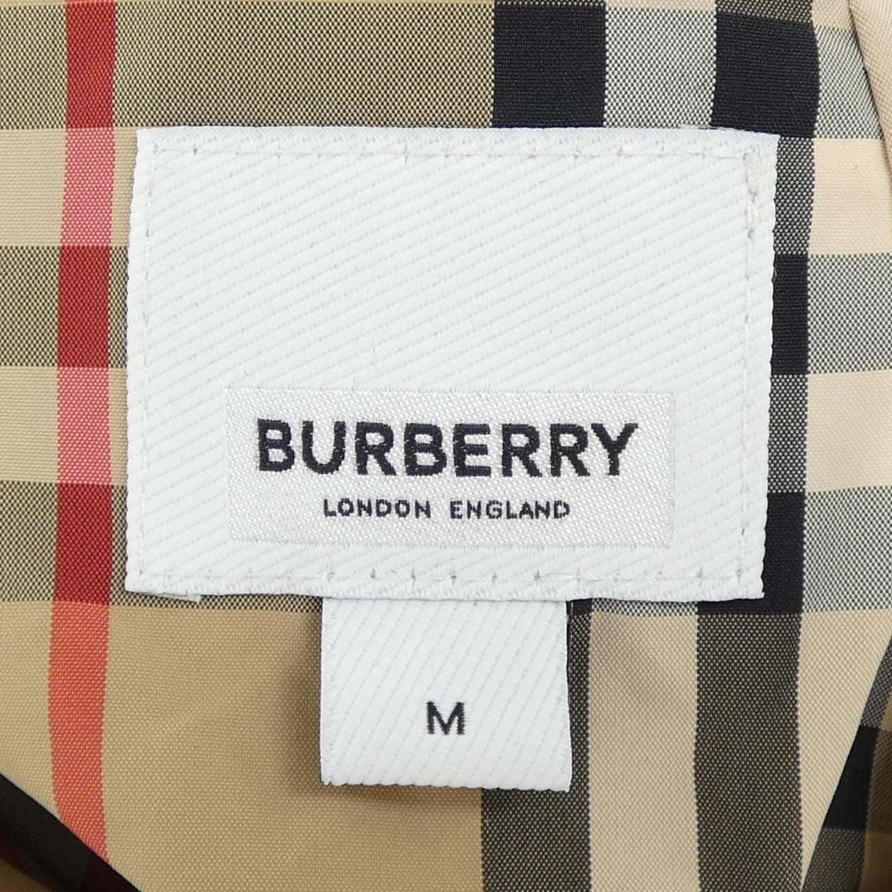 バーバリー BURBERRY 8071366 ダウンベスト