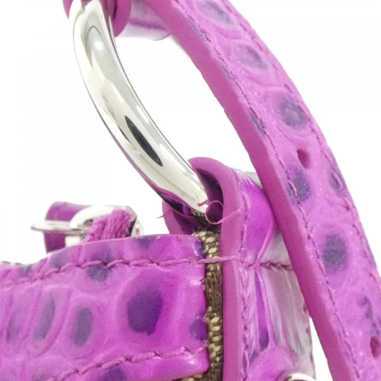 バレンシアガ ESSEX SMALL 805260 2ABBV ショルダーバッグ