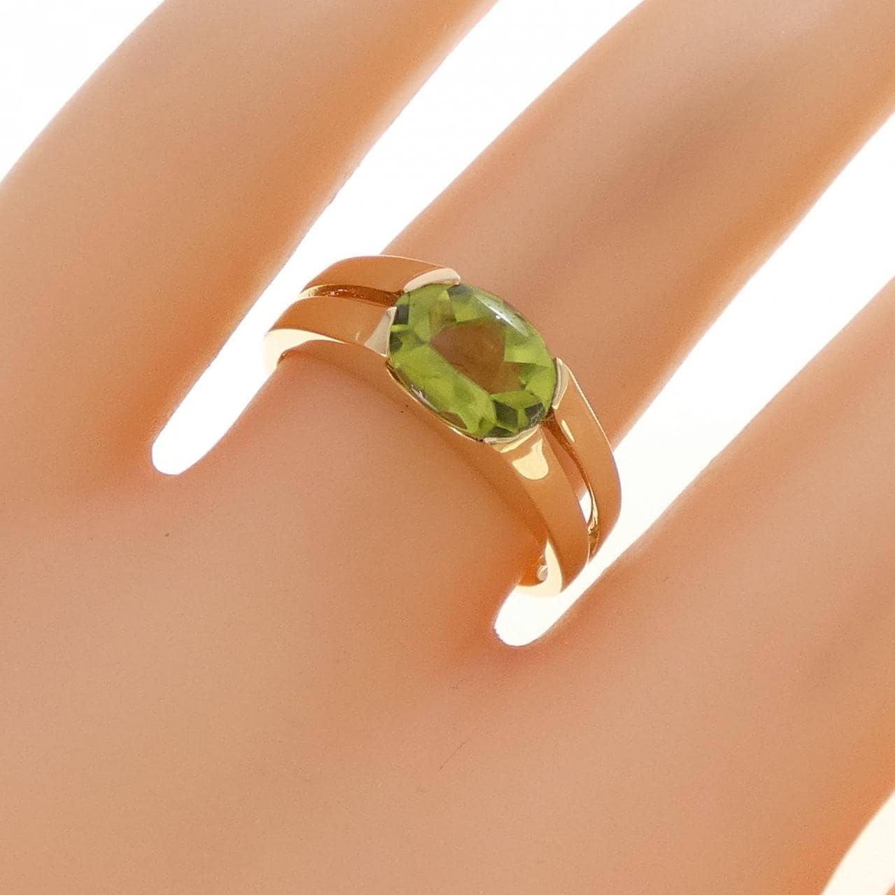 ミキモト ペリドット リング 1.29CT