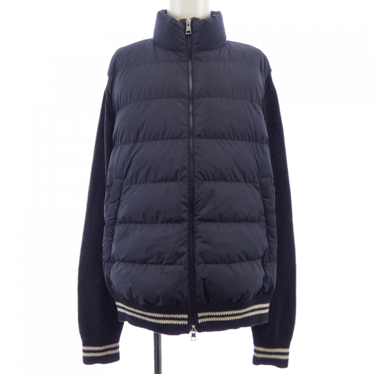モンクレール MONCLER 20919B00001 ダウンジャケット