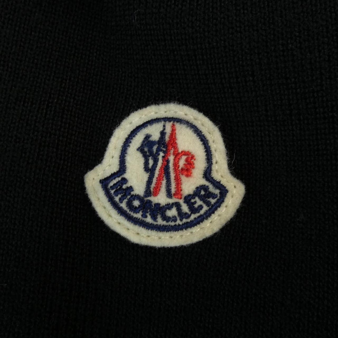 モンクレール MONCLER ダウンジャケット