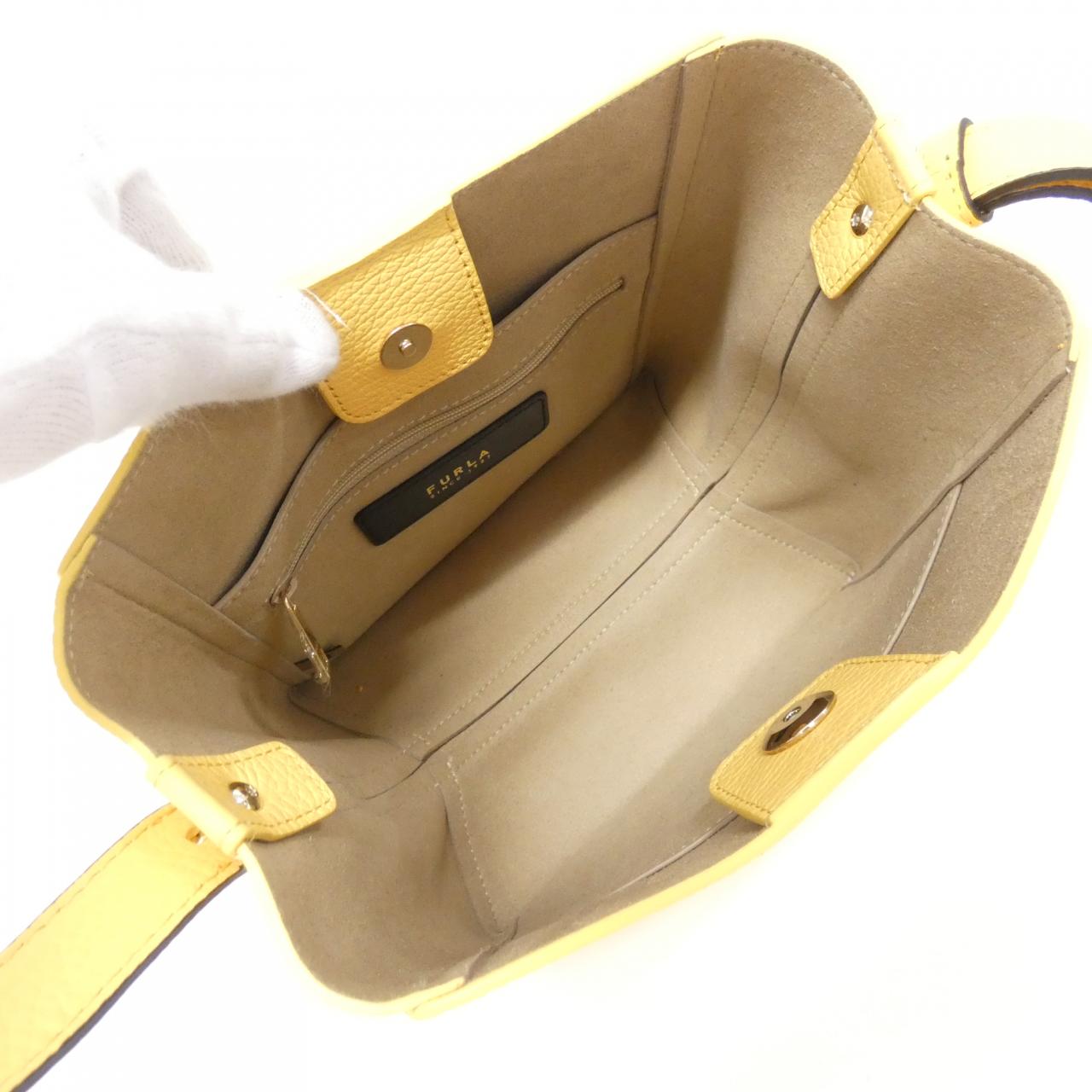 【新品】フルラ FURLA NUVOLA WB01373 ショルダーバッグ