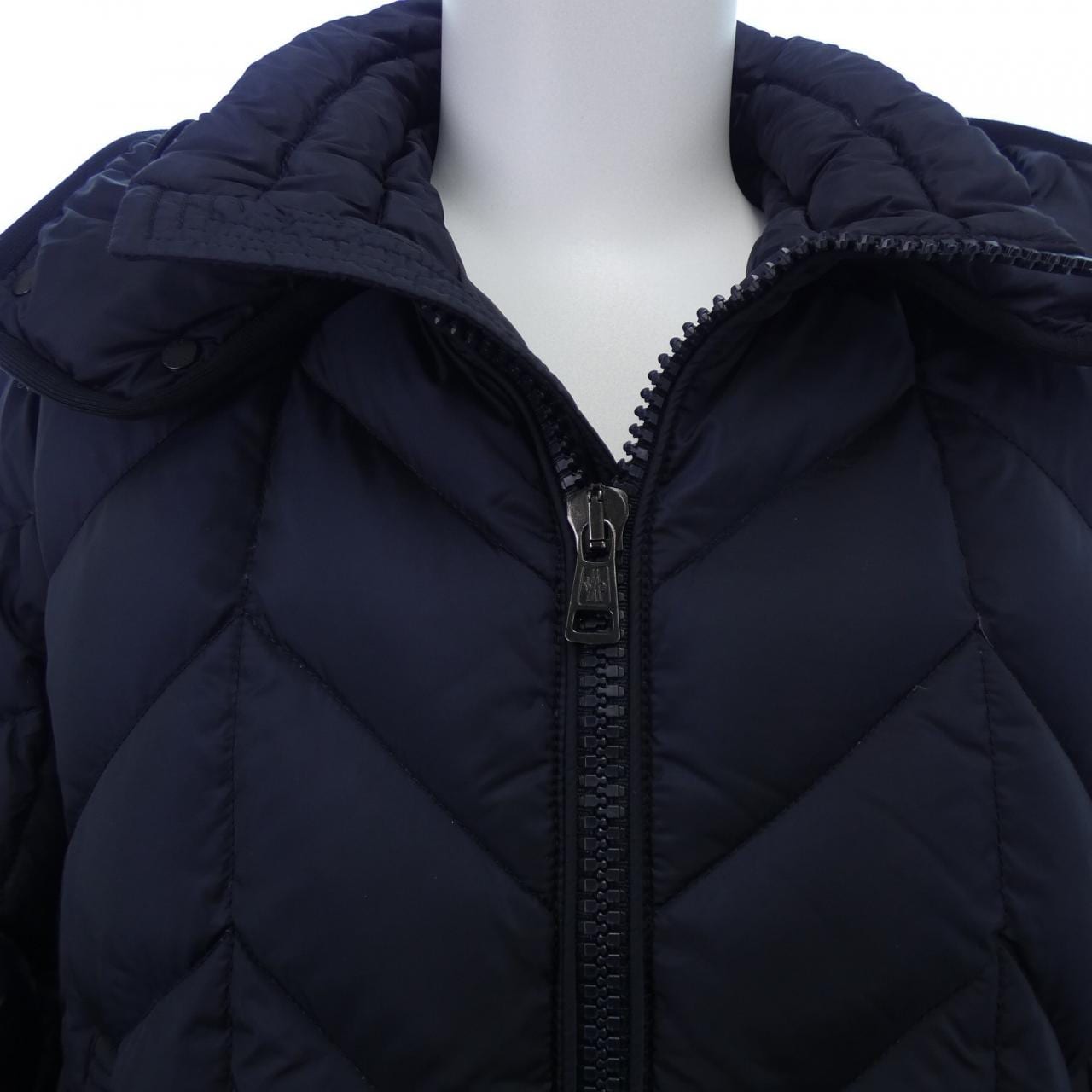 モンクレール MONCLER BERRIAT ダウンジャケット