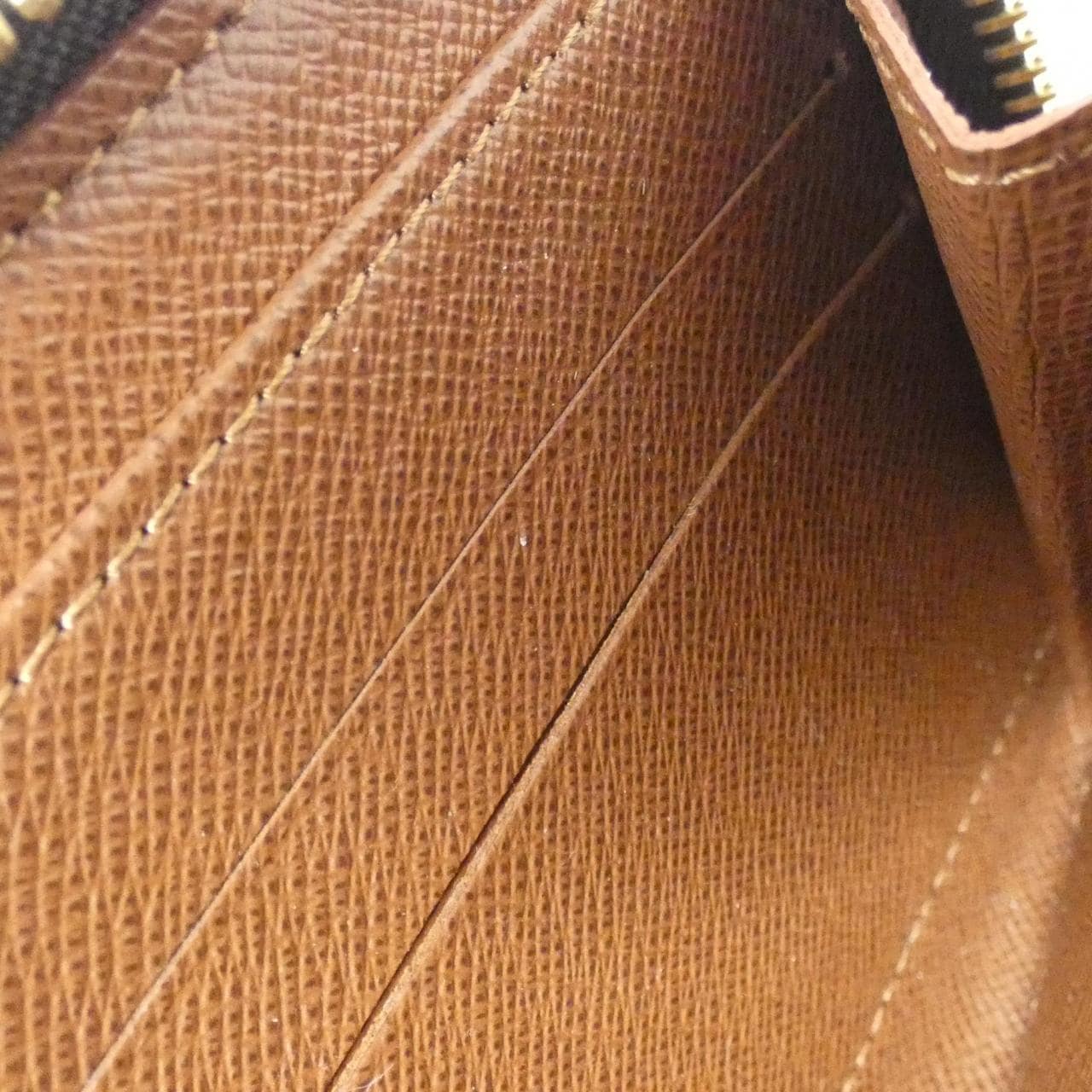 ルイヴィトン モノグラム ジッピー ウォレット M60017 財布