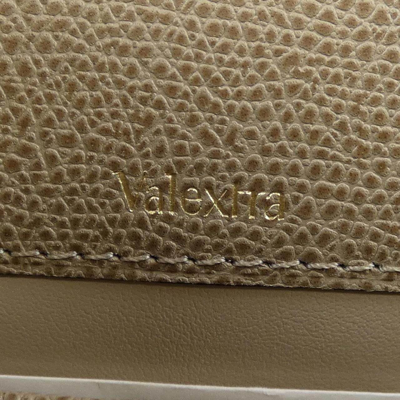 ヴァレクストラ VALEXTRA イジィデ ISIDE WBES0036028LOC99 BAG