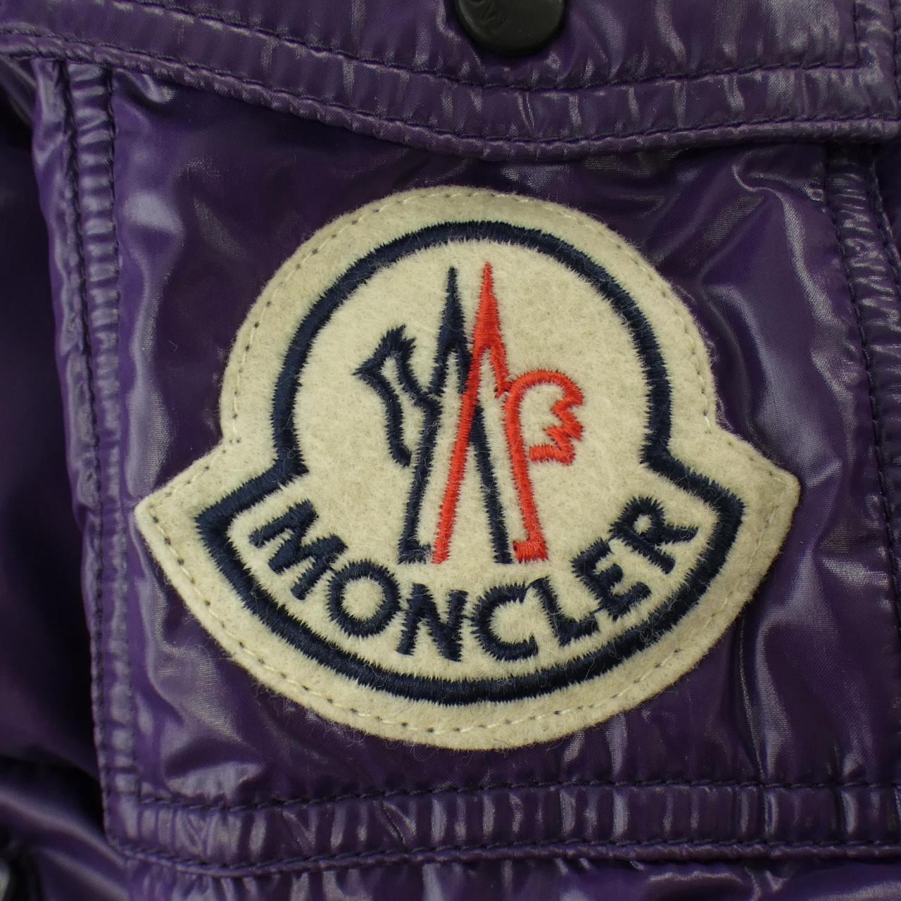 モンクレール MONCLER 45308/50 ダウンジャケット