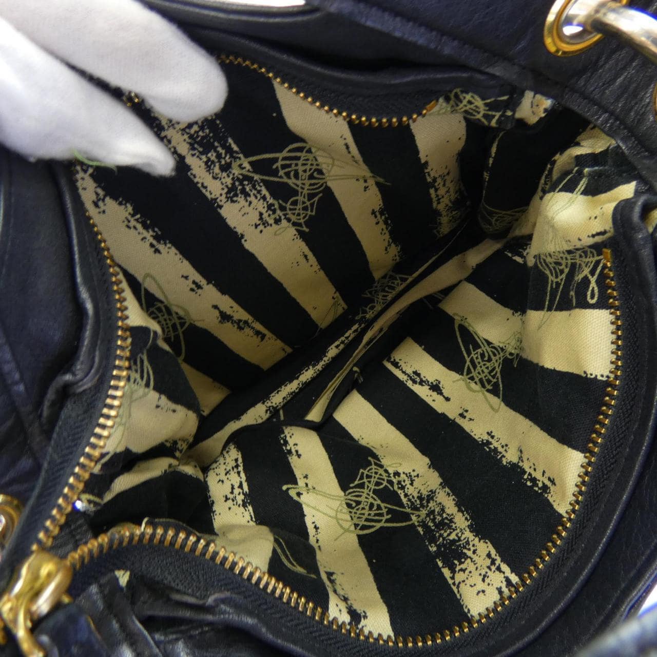ヴィヴィアンウェストウッド Vivienne Westwood BAG
