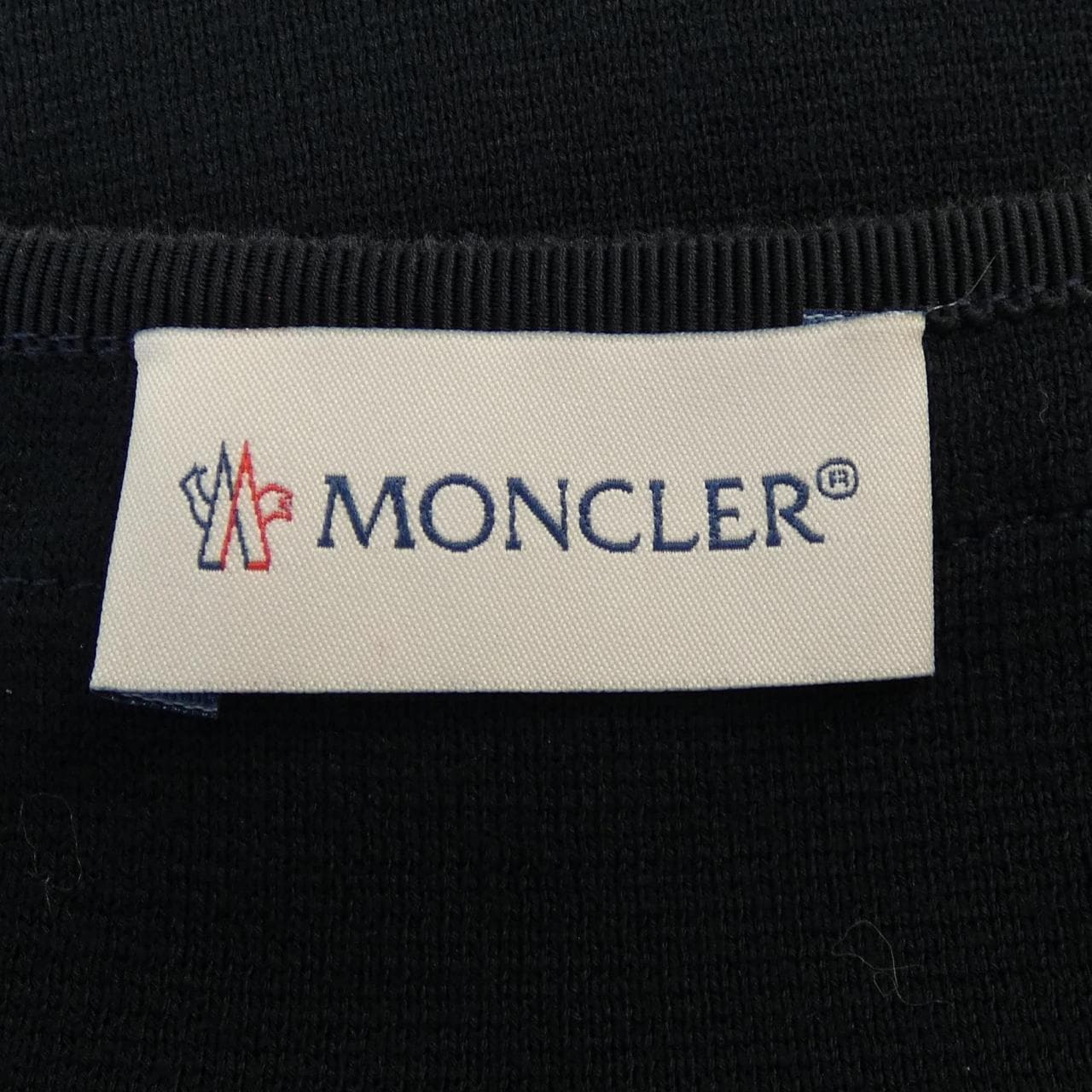 MONCLER蒙克勒羽绒服